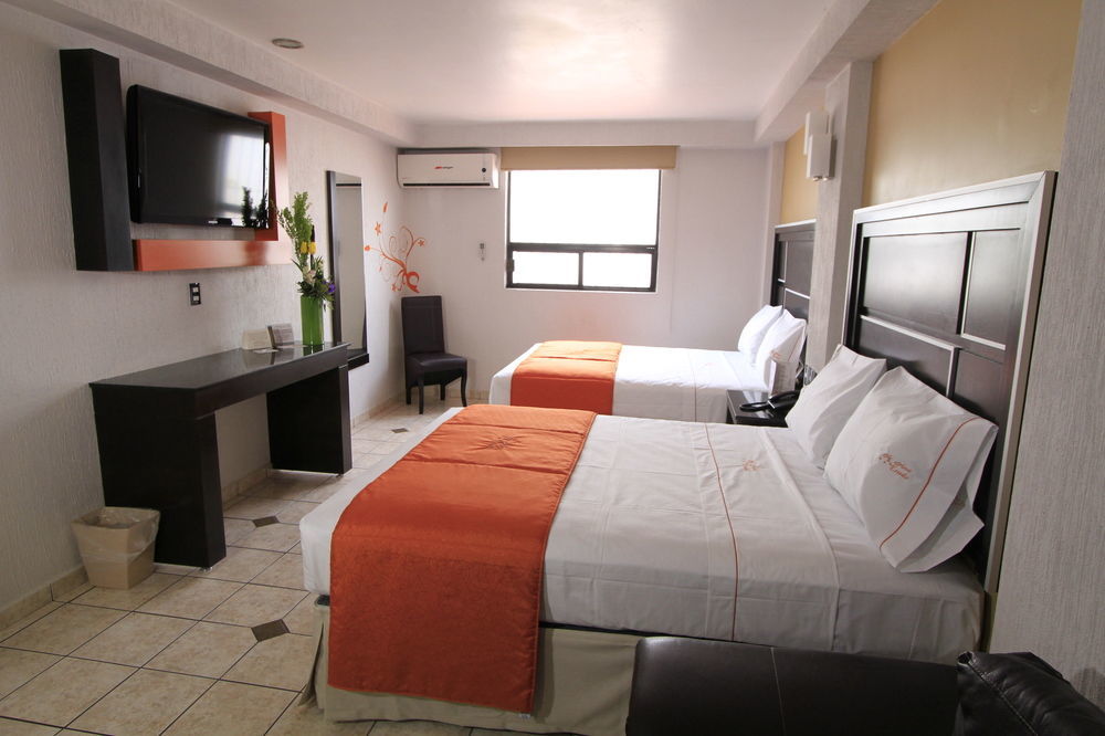 Hotel Estadio Guadalajara Extérieur photo